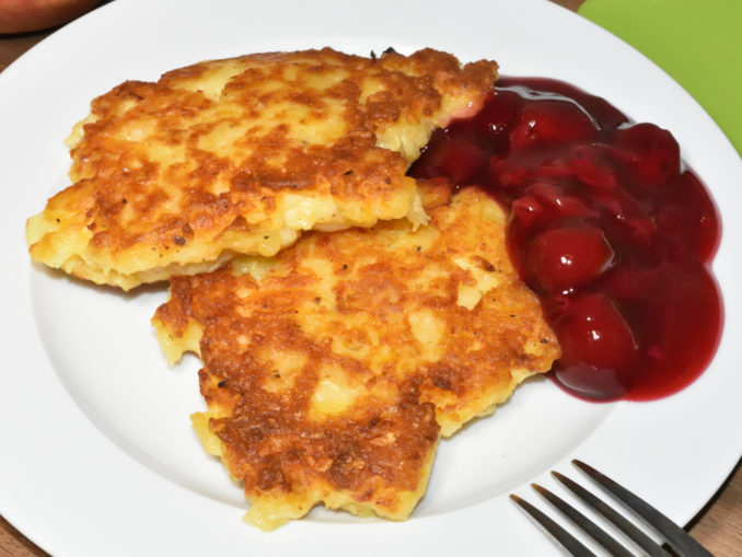 Apfel-Birnen-Rührkuchen | Veggie Tobi